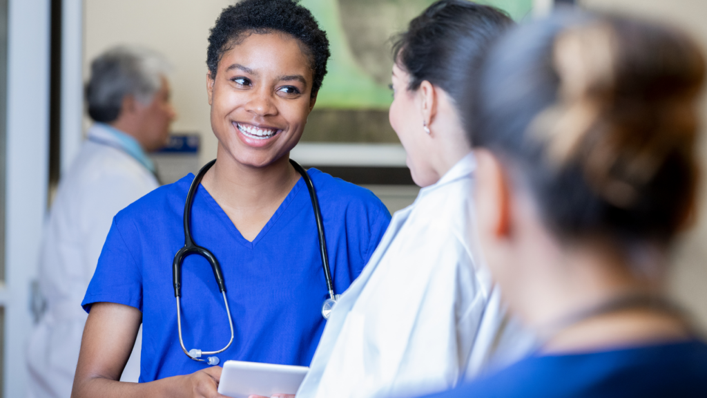 20 Tips for First-Time Travel Nurses We Wish We Knew