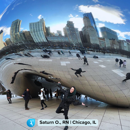 Travel nurse exploring Chicago’s iconic Cloud Gate sculpture at Millennium Park during a travel nurse assignment in Illinois