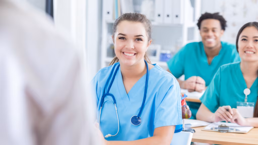 Best Travel Nurse Agencies